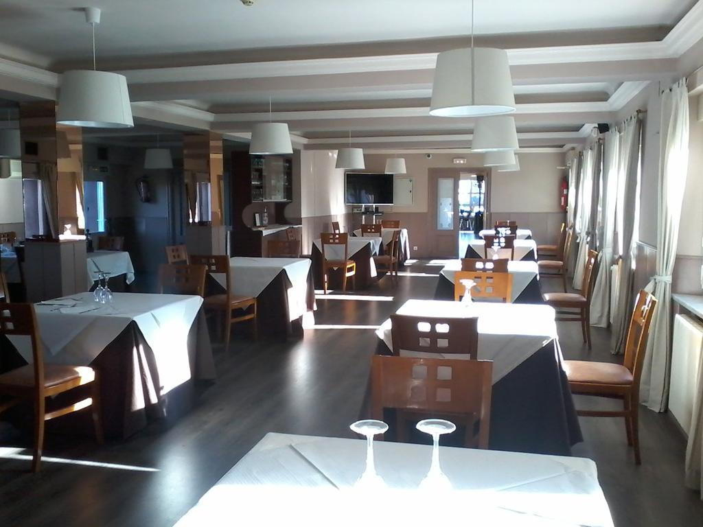 Hotel Buenos Aires Villafria Екстериор снимка